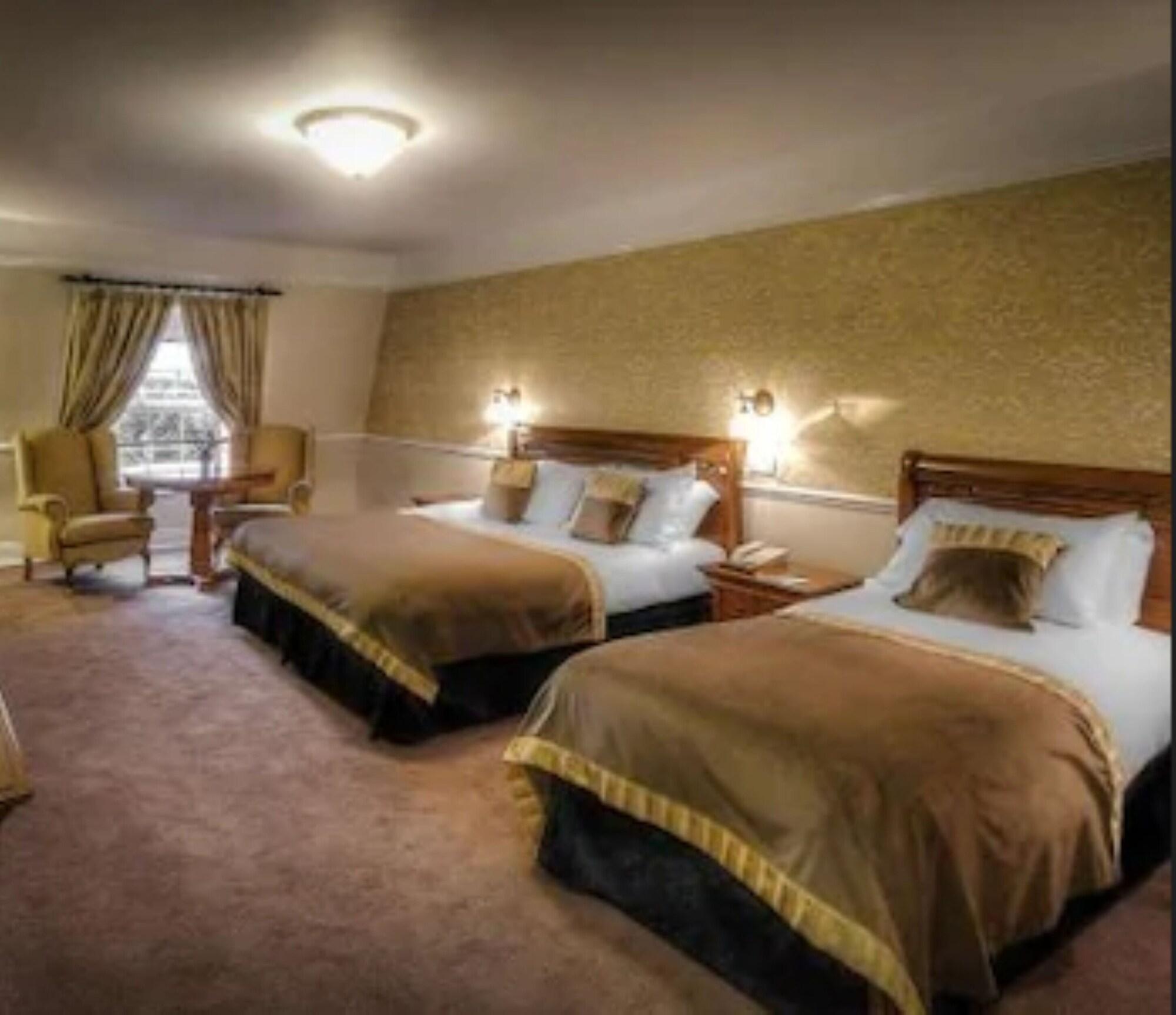 Celbridge Manor Hotel Exterior foto